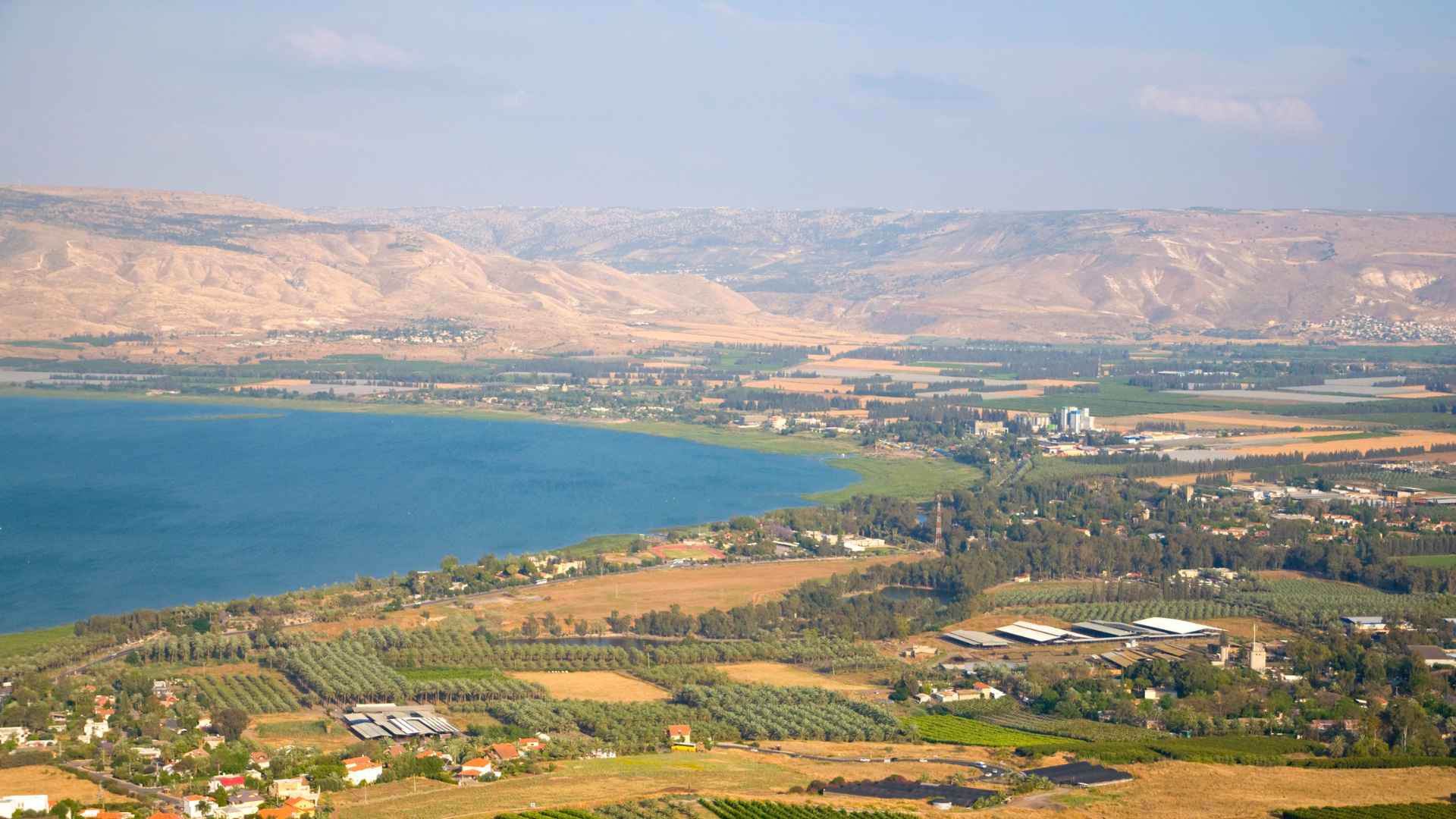 יום כיף בכנרת: שילוב של ספורט ימי ונופש